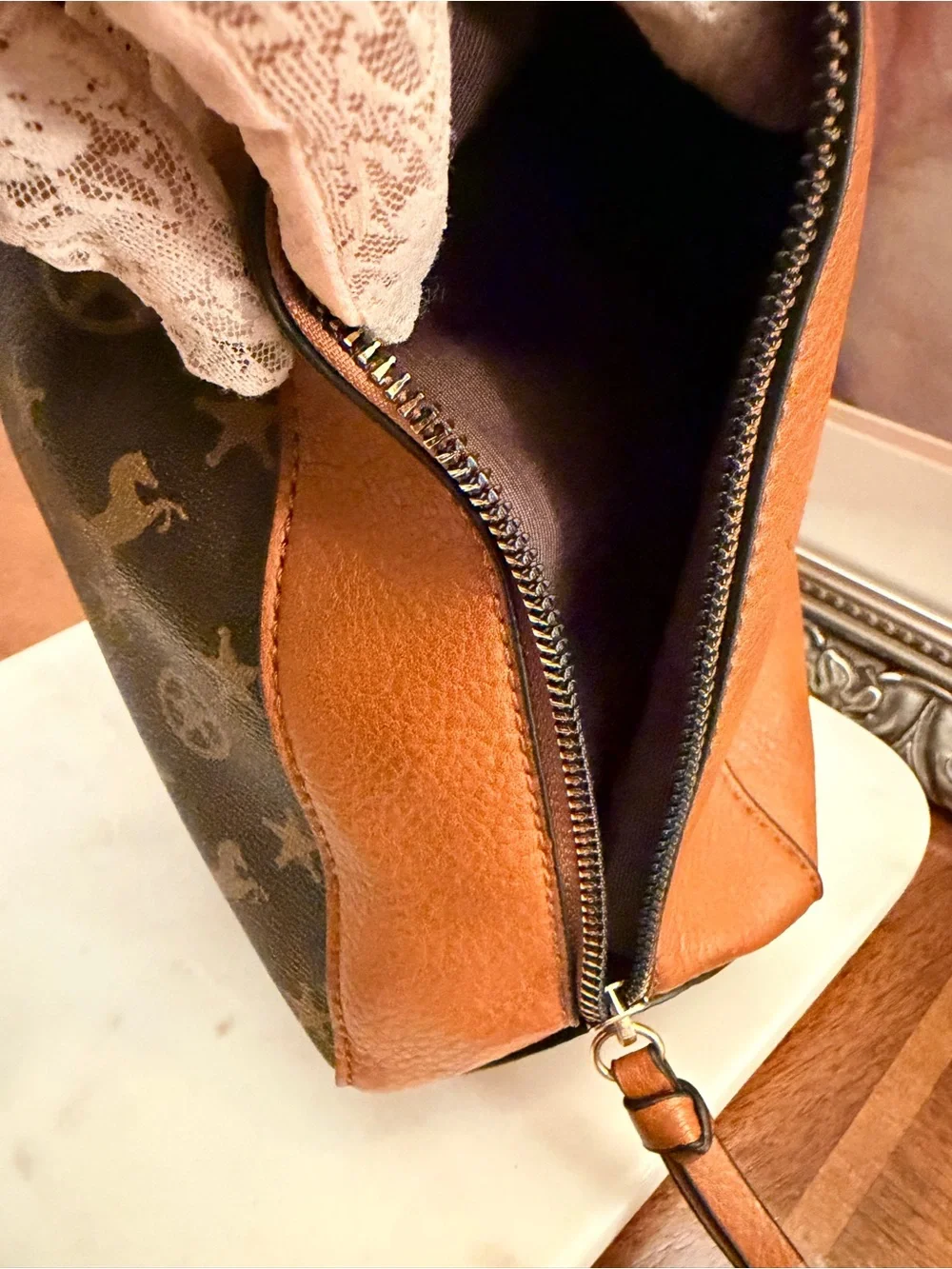 Montana West NWT Cognac 2-Tone Hobo Shoulder Bag & Crossbody w/Concealed Carry